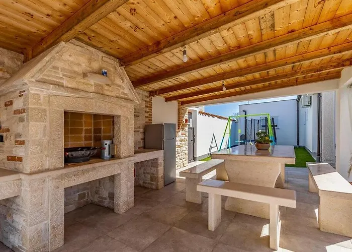 Villa Daria By Guide Galizana