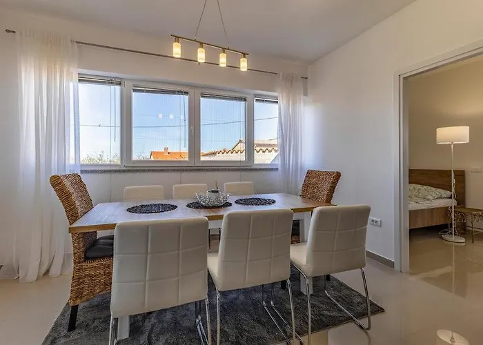 Villa Daria By Guide *